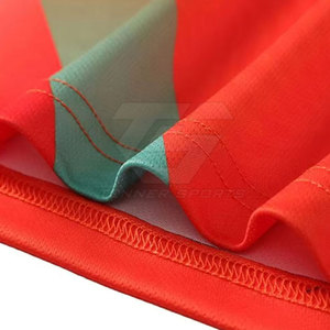 Meilleures ventes, prix bas, uniforme de football, tissu doux, design personnalisé, uniforme de football, séchage rapide, vêtements d'entraînement, uniforme de football - Product Image 5