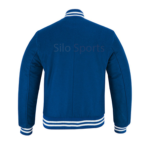 แจ็คเก็ตเบสบอลแบบ Varsity คอตั้ง สไตล์คลาสสิค ทำจากผ้าขนสัตว์ แต่งขอบสีขาว-ส้ม ราคาขายส่ง OEM MOQ ต่ำ - Product Image 6