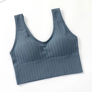 Soutien-gorge de sport rembourré amovible réversible pour femmes Soutiens-gorge de fitness push-up sans couture respirants pour la course à pied Style simple - Product Image 6