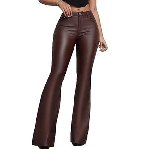 Pantalon en cuir pour femme de couleur marron confortable et tendance, nouveau matériau élégant, pantalon en cuir pour femme à jambes évasées et superposées, en vente - Product Image 1
