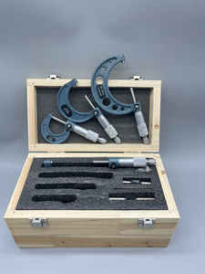 Set di 4 Micrometri Digitali Esterni 0-25/25-50/50-75/75-100mm Precisione 0,01mm - Product Image 3