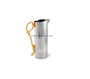Charmante pichet à jus fantaisie avec des accents artistiques accrocheurs et une finition fine idéale pour un usage quotidien et spécial - Product Image 4