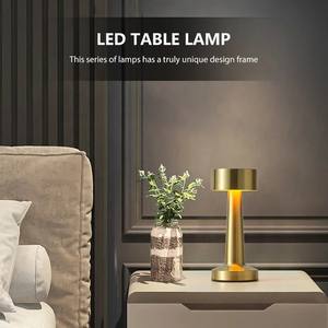 Lampe de table LED vintage décorative rétro avec capteur tactile, batterie rechargeable USB, veilleuse à température de couleur réglable - Product Image 2