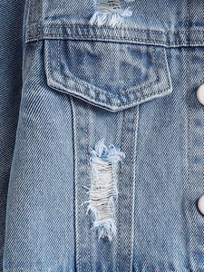 Veste en jean déchirée pour femme avec détails déchirés, boutonnée sur le devant, style décontracté, pour l'automne, couleur unie, tissu en coton, élégante - Product Image 5