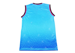Meilleures ventes, uniformes de basket-ball en polyester personnalisés, vêtements de sport respirants, logo de sublimation de différentes couleurs, grande taille - Product Image 3