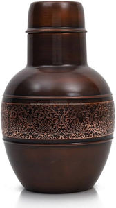 Bouteille d'eau en cuivre pur, bouteille d'eau en cuivre ayurvédique à base de plantes avec des bienfaits pour la santé en provenance d'Inde - Product Image 2