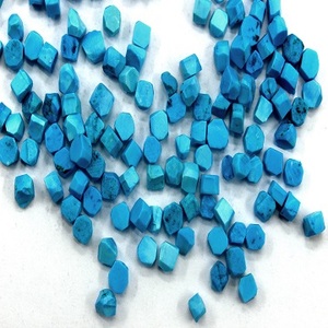 50 piezas de piedra turquesa India pequeña áspera 4-6 MM tamaño crudo piedra preciosa natural piedra al por mayor para la protección de la prosperidad - Product Image 5