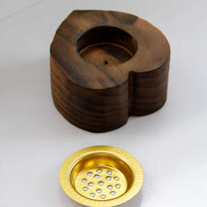 Brûleur d'encens de coriandre religieux en bois d'acacia fait à la main de qualité supérieure accessoire d'aromathérapie élégant décor à la maison - Product Image 1