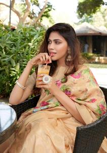 Soie douce sur tout le corps Impression numérique & Heavy Jacquard Pallu Fancy Blouse Saree Heavy Jacquard Pallu Ladies Parties Casual Wear - Product Image 3