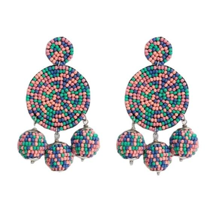 Boucles d'oreilles fantaisie multicolores faites à la main avec un design élégant de broderie perlée pour les filles à la mode et les femmes à la mode - Product Image 1