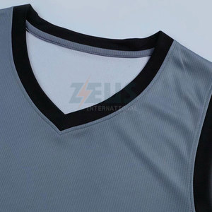 Uniforme de Baloncesto Deportivo en Oferta, 100% Poliéster, Secado Rápido y Transpirable, para Adultos, de Zeus International - Product Image 3