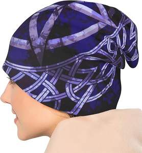 Gorro de invierno Unisex de alta calidad, diseño liso, hecho a medida en Pakistán, gorros a precio barato al por mayor - Product Image 1