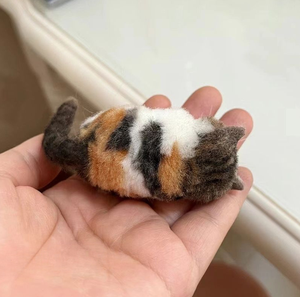 Llavero de Piel Sintética de Pata de Gato Realista, Hecho a Mano, de Tela No Tejida, Ligero, Duradero, Bonito Adorno para Bolsos de Animales (Pájaros y Perros) - Product Image 2