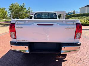 2022ใช้แล้ว Toyota HILUX 2.8 GD6 Legend DC 4W - Product Image 6