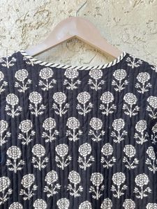 เสื้อแจ็คเก็ตผ้าฝ้ายสำหรับผู้หญิงทำด้วยมือสไตล์โบฮีเมียนแบบมีกระดุมพิมพ์ลายสำหรับสวมใส่ในฤดูหนาวแบบลำลอง - Product Image 4