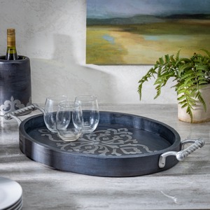 Plateau en métal fabriqué à la main de style traditionnel pour l'affichage de table de luxe émail de couleur de service élégant pour les événements festifs à usage quotidien - Product Image 4