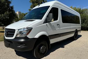 Voiture d'occasion fiable Mercedes-Benz Sprinter 3500XD 4x4 2018 - Product Image 1