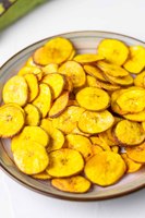 Croustilles de plantain frites (Chifles)| Recette de chips de plantain croustillantes | FRITEUSE À AIR CHIPS DE PLANTAIN KERALA CHIPS DE BANANE