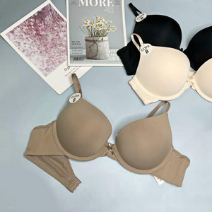 Soutien-Gorge Push-Up Plongeant à Col en V en Satin Doux pour Femme, Vente en Gros pour Exportation vers les États-Unis et l'UE, Grande Promotion ! - Product Image 2