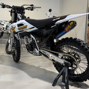 Nueva Motocicleta de Aventura Husqvarna FC 250 Edición de Fábrica 2025 para Adultos, 1000-1500cc, >80km/h, con 3 Años de Garantía, Lista para Exportación - Product Image 1