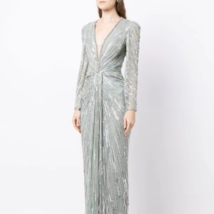 ชุดเดรสทรงเอไลน์สำหรับผู้ใหญ่ แขนยาว คอวี ปักลายฉลุด้านข้าง ยาวกรอมพื้น ประดับมุกด้านหน้า แต่งลูกปัด ผ้าสีพื้น - Product Image 1