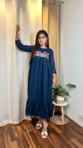 VESTIDO MAXI PRECIO PREMIUM DE MODA EN TELAS HAKOBA - Product Image 2