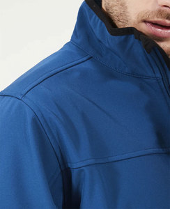 High Street Style Camping Outdoor Softshell Jacket Coat Impermeable a prueba de viento Transpirable Poliéster Diseño para esquí Senderismo Stand - Product Image 4