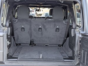 JEEP WRANGLER UNLIMITED SPORT ALTITUDE 2020 USADO, Volante a la Izquierda/Derecha - Product Image 6