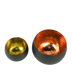 Plateau de décoration d'intérieur élégant et moderne Bol en cuivre sans pied artisanal pour servir des collations aux fruits Décoration de mariage Métal de qualité supérieure - Product Image 1