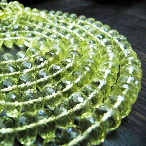 Perles de pierres précieuses en quartz vert naturel de haute qualité, facettées, rondes, 7 à 8 mm, brin de 13 pouces de long pour la fabrication de bijoux - Product Image 4
