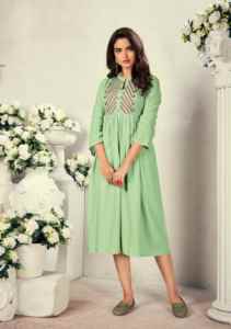 Hermoso Kurti corto a granel por exportador al por mayor Fabzone - Product Image 6