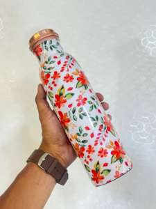 Manufacturer of 100% Pure Copper 1L Hammered Yoga <b>Bottle</b> Ayurveda Health Benefits Copper Customised <b>Water</b> <b>Bottles</b> - Product Image 3