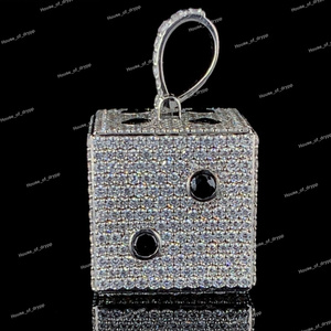 Colgante de Dados con Incrustaciones de Diamantes de Imitación en Plata 925, Estilo Hip Hop, Joyería de Lujo con Aspecto de Diamante, Estilo Urbano - Product Image 4