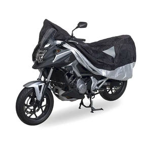 Housse de moto imperméable Legacy XL taille XXL en polyester pour utilisation en extérieur sur motos et vélos, livrée avec sac - Product Image 2