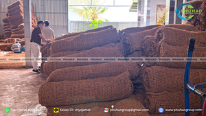 ตาข่ายมะพร้าวไฟเบอร์สำหรับการเสริมโครงสร้างดินและเพิ่มความมั่นคงของพื้นดินในการเกษตรและภูมิทัศน์ - Product Image 2