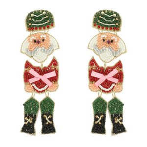 Boucles d'oreilles brodées de perles faites à la main avec des motifs artistiques multicolores parfaites pour les tenues de festival et faites avec 100% perles de verre - Product Image 6