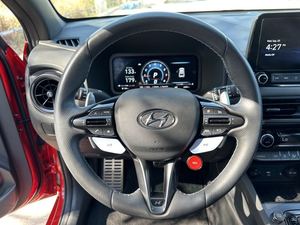 Offre Spéciale : Hyundai Kona FWD 2023 d'occasion - Prêt à être expédié - Product Image 2