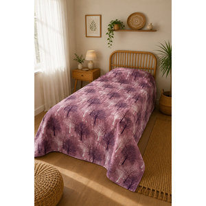 Couvre-lit simple à motif rose pâle, 100% polyester, tissu polaire matelassé, design imprimé tissé - Product Image 1