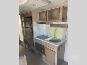 NUEVA MEJOR AUTOCARAVANA AMBIENCIOSA F-O-R-E-S-T RV R-I-V-E-R R-POD 192 MODELO 2020 DE ALTO RENDIMIENTO DISPONIBLE PARA LA VENTA - Product Image 5