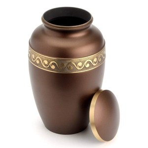 Urna artesanal para cenizas humanas | Recuerdo conmemorativo Premium | Caja de urna de latón para adultos Premium - Product Image 1