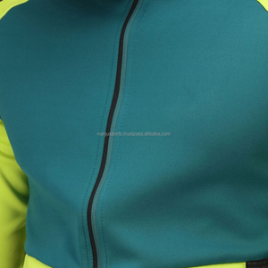 Wholesale Premium Quality <b>Waterproof</b> <b>Warm</b> <b>Jacket</b> OEM Custom Logo Men Softshell <b>Jacket</b> Custom Design Casual Softshell <b>Jackets</b> - Product Image 6