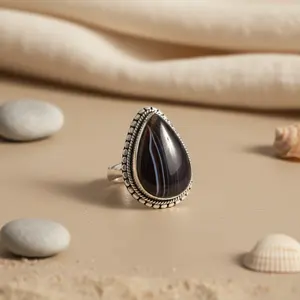Bague élégante en argent 925 avec onyx en forme de larme, accessoire de bijouterie pour femmes - Product Image 3