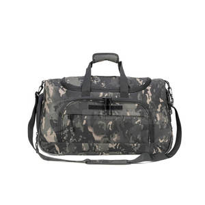 Bolsa de Gimnasio de Gran Capacidad para Uso en Exteriores, Diseño Personalizado, Hecha en Pakistán, de Alta Calidad - Product Image 2