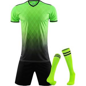 Maillot et short de football pour hommes avec chaussettes, uniformes d'équipe de football à séchage rapide - Product Image 1