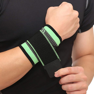 Muñequeras Deportivas de Anime Impresas Personalizadas de Alta Calidad al por Mayor, Muñequeras Personalizadas para Levantamiento de Pesas a Precio Económico - Product Image 3