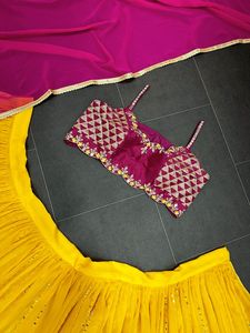 Nouveau Design en soie jaune spécial, fait de broderie Lehenga Choli, achetez chez le fournisseur principal - Product Image 3