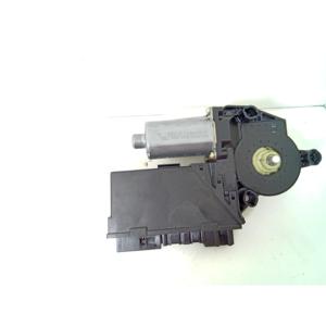 มอเตอร์ไฟฟ้าหน้าต่างด้านหน้าขวา AUDI A4 Saloon (B5) 5wk47005cbf (94>99) - Product Image 3