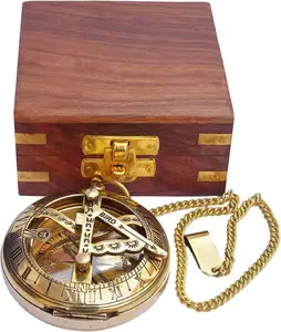 旧货黄铜日晷罗盘，带皮套，仿古黄铜和铜太阳钟，用于野营徒步旅行航海船复制品手表