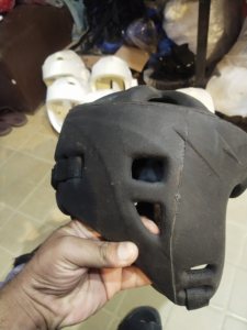 Nouvelle conception, logo personnalisé, protège-têtes de boxe, vente en gros de casques de kickboxing - Product Image 3