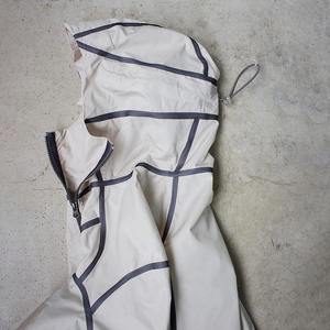 Veste coupe-vent en nylon imperméable d'hiver, nouvelle conception personnalisée, style streetwear, col montant, rayures, ourlet ajustable, fermeture éclair cachée - Product Image 2